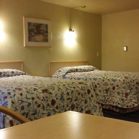 Budget Host Longhorn Motel Byers 외부 사진